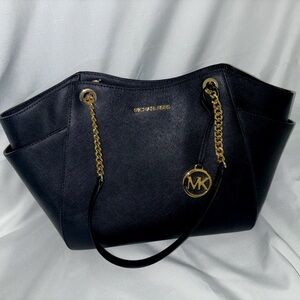 Black Michael Kors gold chains